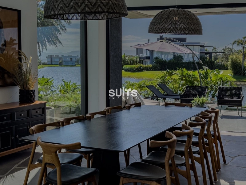 Excelente sobrado beira-lago no Condomínio Enseada: 7ª foto da galeria de imagens do imóvel