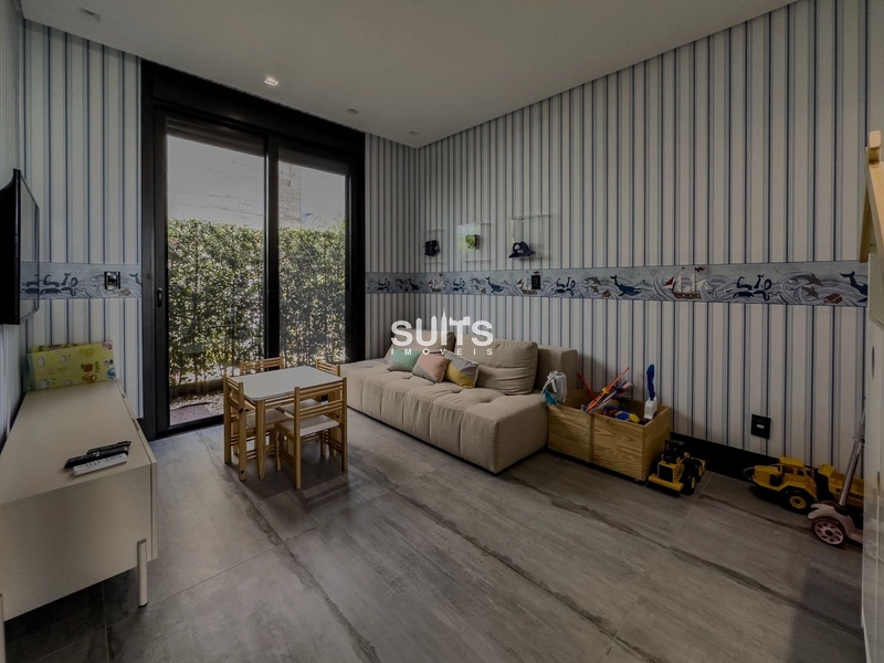 Excelente sobrado beira-lago no Condomínio Enseada: 17ª foto da galeria de imagens do imóvel