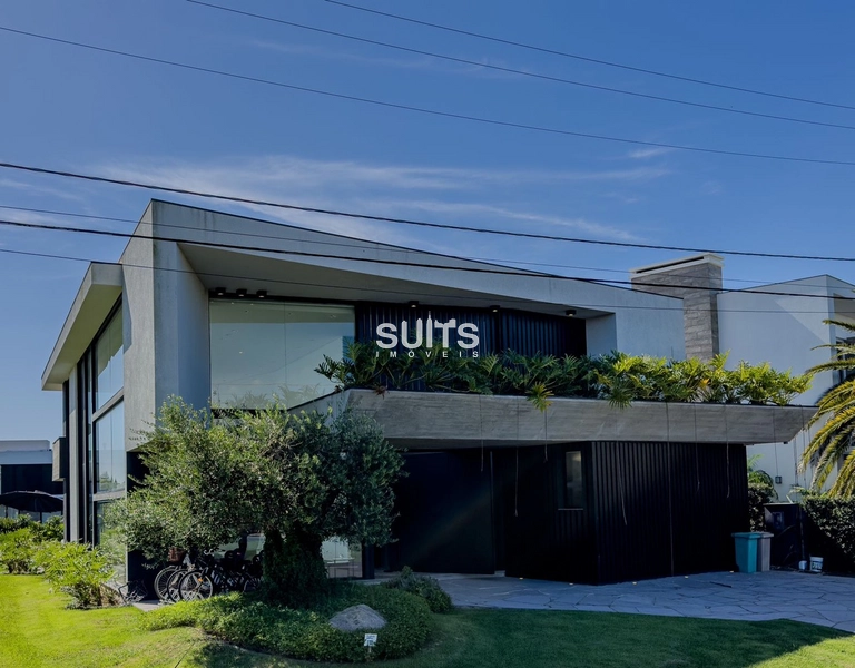 Excelente sobrado beira-lago no Condomínio Enseada: 6ª foto da galeria de imagens do imóvel