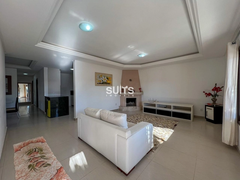 Excelente casa à venda na Noiva do Mar: 2ª foto da galeria de imagens do imóvel