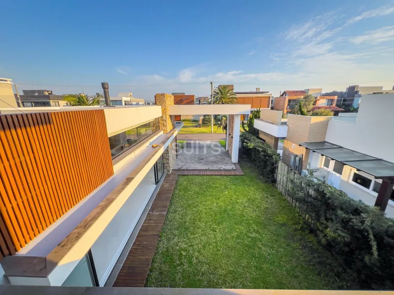 Excelente Sobrado no Condomínio villaggio em Xangri-Lá: 29ª foto da galeria de imagens do imóvel