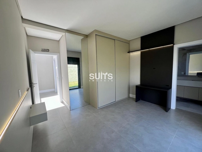 Excelente casa térrea com vista para o Lago no condomínio Sunset: 38ª foto da galeria de imagens do imóvel