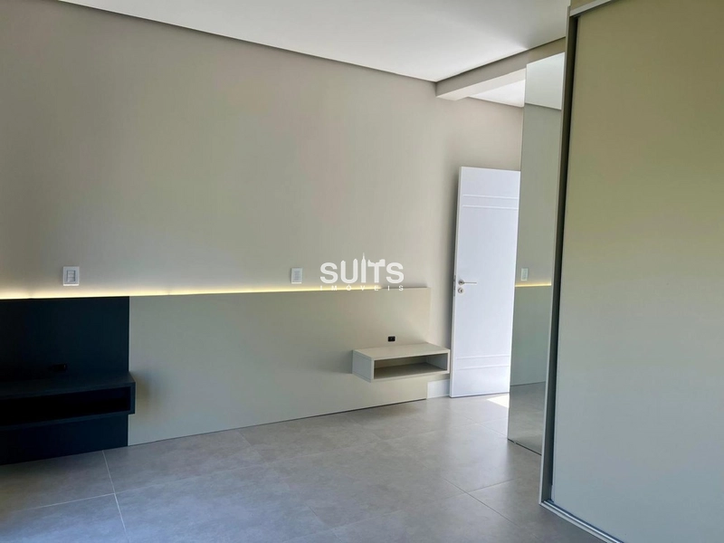 Excelente casa térrea com vista para o Lago no condomínio Sunset: 36ª foto da galeria de imagens do imóvel