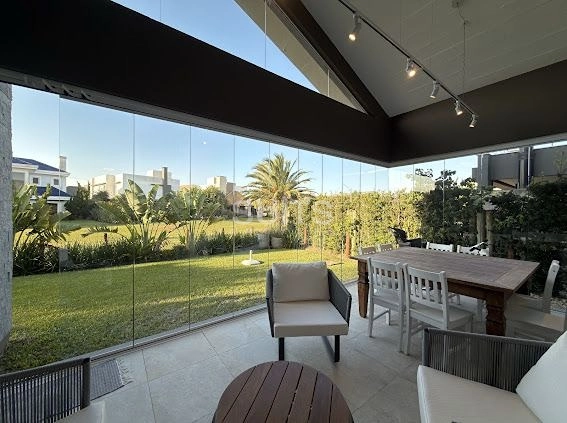Excelente casa com fundos para área verde no condomínio Ventura Club: 31ª foto da galeria de imagens do imóvel