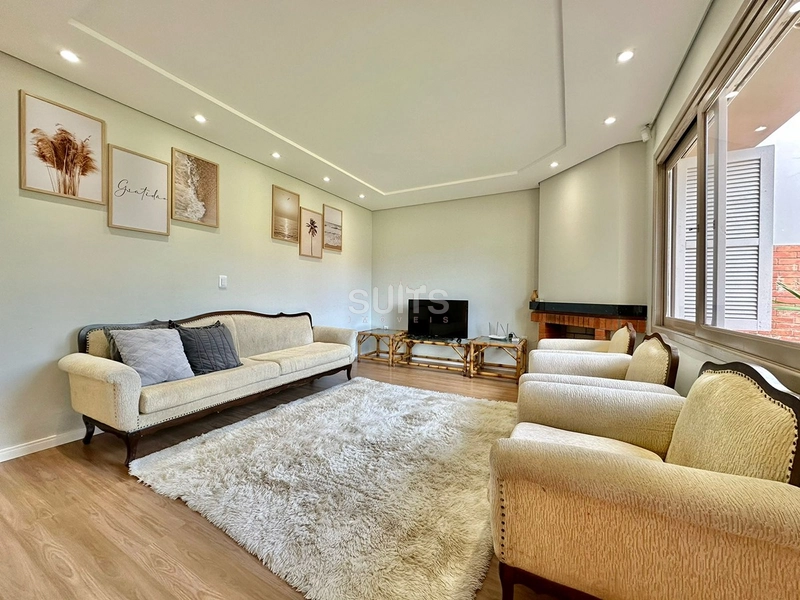 Excelente casa de 02 terrenos na praia do Arpoador: 3ª foto da galeria de imagens do imóvel