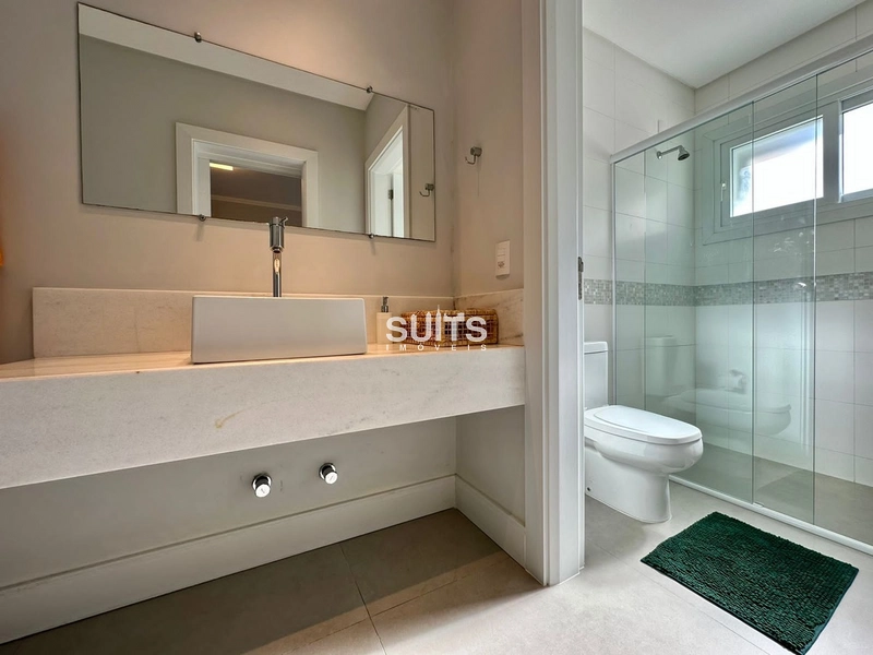 Excelente sobrado de esquina no condomínio Enseada: 35ª foto da galeria de imagens do imóvel