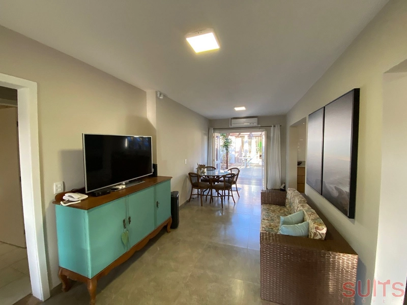 Excelente casa à poucos metros do mar no Centro da praia de Xangri-Lá: 9ª foto da galeria de imagens do imóvel