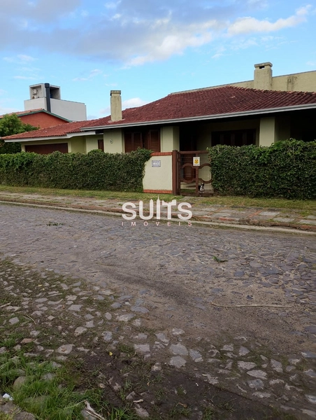 Excelente casa à venda no Centro : 2ª foto da galeria de imagens do imóvel