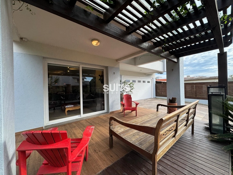 Excelente sobrado à venda no Centro de Xangri-lá: 7ª foto da galeria de imagens do imóvel