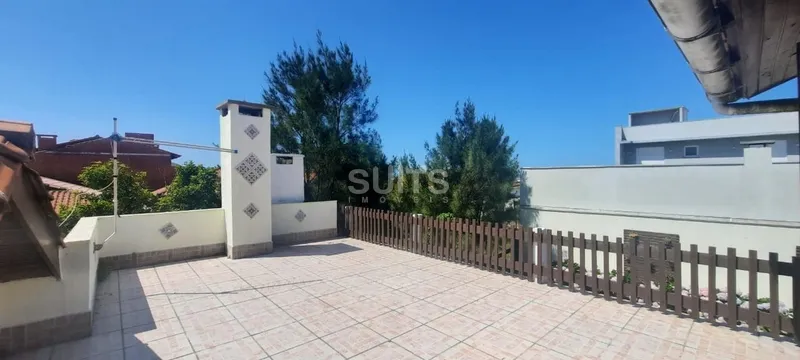 Ótimo sobrado a poucos metros do mar na praia de Rainha do Mar: 26ª foto da galeria de imagens do imóvel