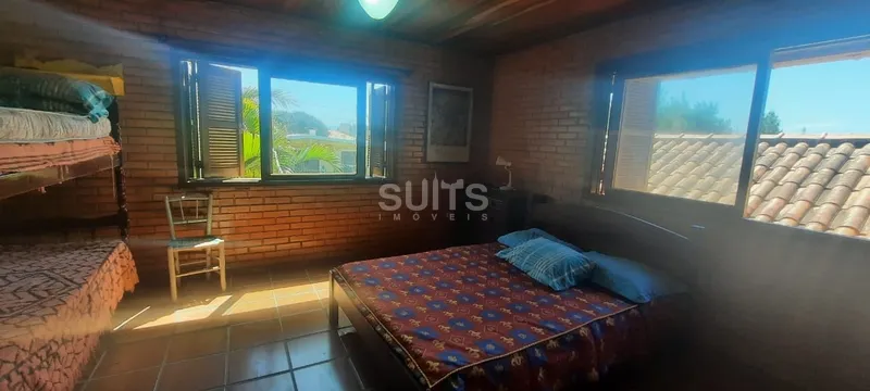 Ótimo sobrado a poucos metros do mar na praia de Rainha do Mar: 21ª foto da galeria de imagens do imóvel