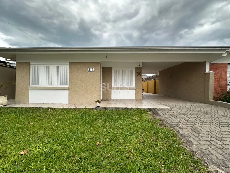 Excelente casa à venda no Centro de Xangri-lá: 4ª foto da galeria de imagens do imóvel