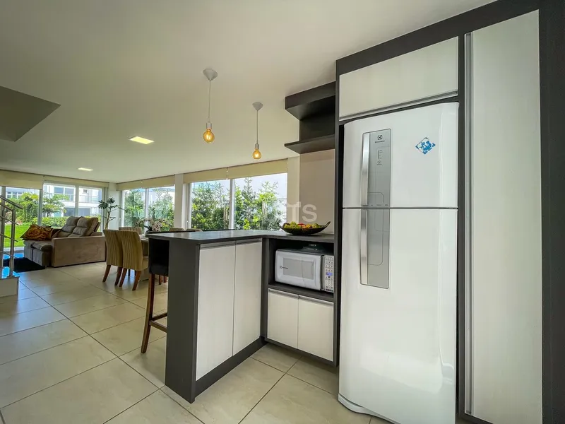 Excelente Sobrado no Condominio One em Atlântida: 12ª foto da galeria de imagens do imóvel