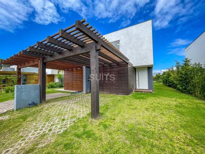 Excelente Sobrado no Condominio One em Atlântida: 2ª foto da galeria de imagens do imóvel