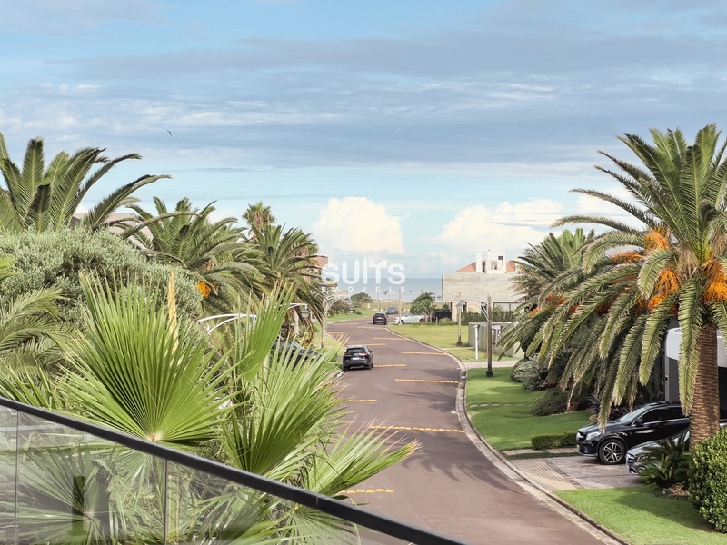 Mansão frente lago em condomínio a Beira Mar: 48ª foto da galeria de imagens do imóvel