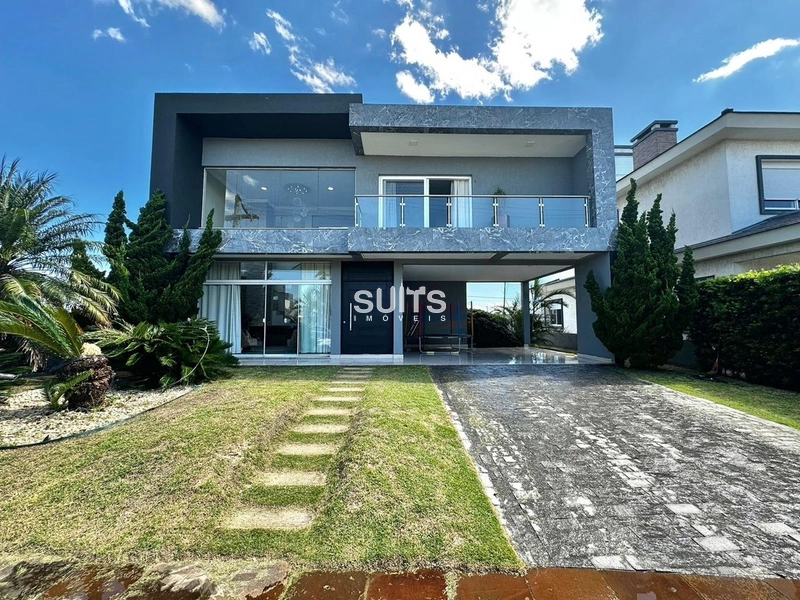 Excelente Sobrado à venda no Condomínio Quintas do Lago: 1ª foto da galeria de imagens do imóvel