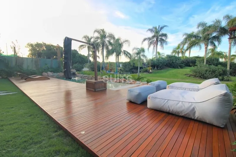 Incrível mansão no condomínio Bosques de Atlântida: 16ª foto da galeria de imagens do imóvel