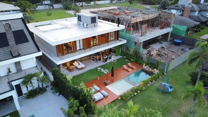 Incrível mansão no condomínio Bosques de Atlântida: 14ª foto da galeria de imagens do imóvel