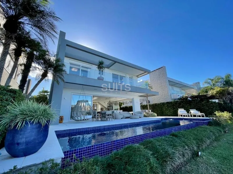 Mansão de Alto Padrão no Condomínio Enseada em Xangri-Lá: 38ª foto da galeria de imagens do imóvel