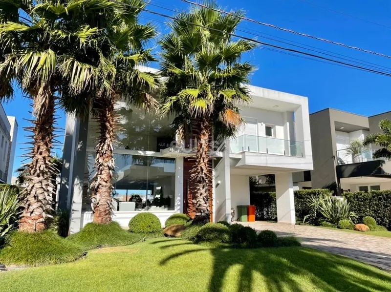 Mansão de Alto Padrão no Condomínio Enseada em Xangri-Lá: 1ª foto da galeria de imagens do imóvel