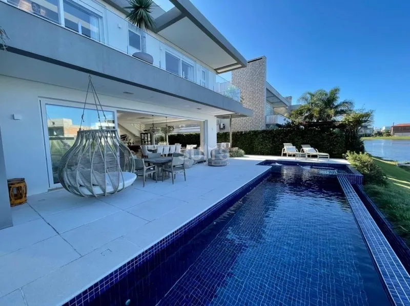 Mansão de Alto Padrão no Condomínio Enseada em Xangri-Lá: 41ª foto da galeria de imagens do imóvel