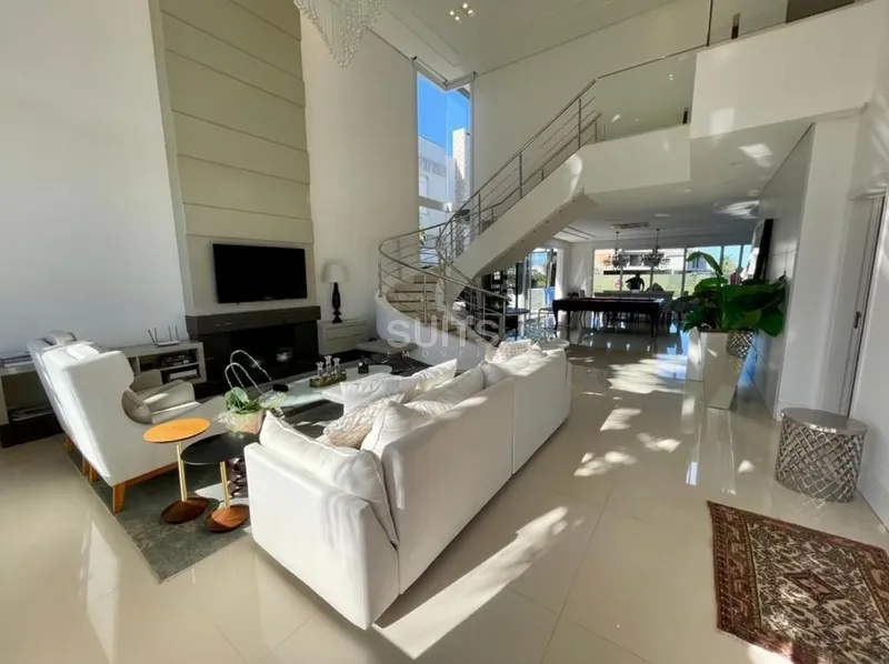 Mansão de Alto Padrão no Condomínio Enseada em Xangri-Lá: 4ª foto da galeria de imagens do imóvel