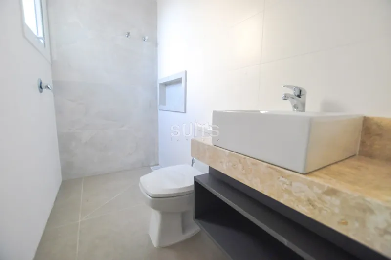 Excelente casa com lote diferenciado no condomínio Riviera: 13ª foto da galeria de imagens do imóvel