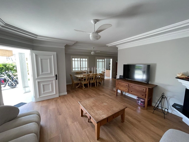 Excelente Casa Térrea no Centro de Xangri-Lá: 9ª foto da galeria de imagens do imóvel