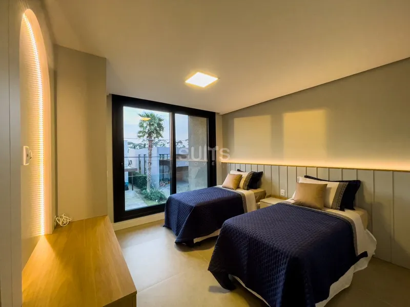 Mansão beira lago no condomínio Malibu!: 28ª foto da galeria de imagens do imóvel