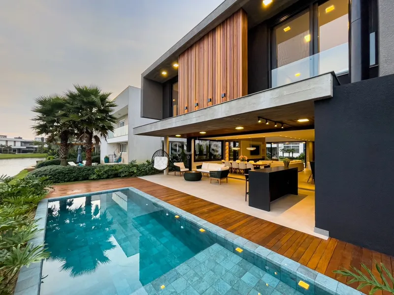 Mansão beira lago no condomínio Malibu!: 52ª foto da galeria de imagens do imóvel