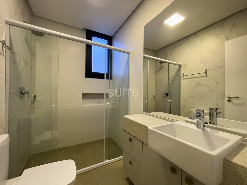 Mansão beira lago no condomínio Malibu!: 31ª foto da galeria de imagens do imóvel