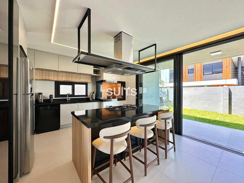 Excelente sobrado à venda no Blue : 13ª foto da galeria de imagens do imóvel