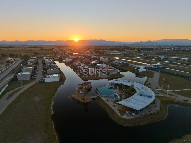 Sobrado beira lago no condomínio Zen Concept Resort : 49ª foto da galeria de imagens do imóvel