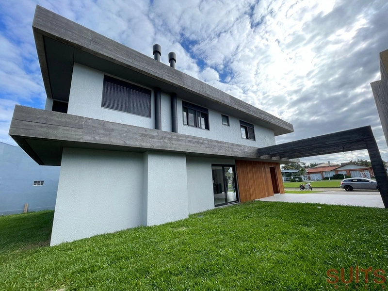 Excelente sobrado próximo do mar na praia de Atlântida em Xangri-Lá: 17ª foto da galeria de imagens do imóvel