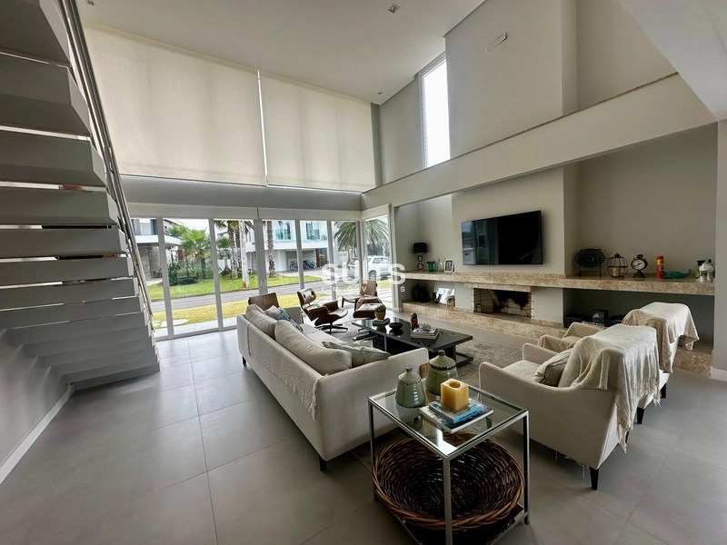 Excelente sobrado no Condomínio Celebration na praia de Xangri-Lá: 3ª foto da galeria de imagens do imóvel