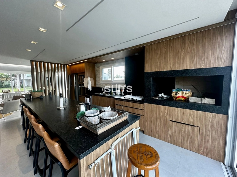 Excelente sobrado no Condomínio Celebration na praia de Xangri-Lá: 6ª foto da galeria de imagens do imóvel