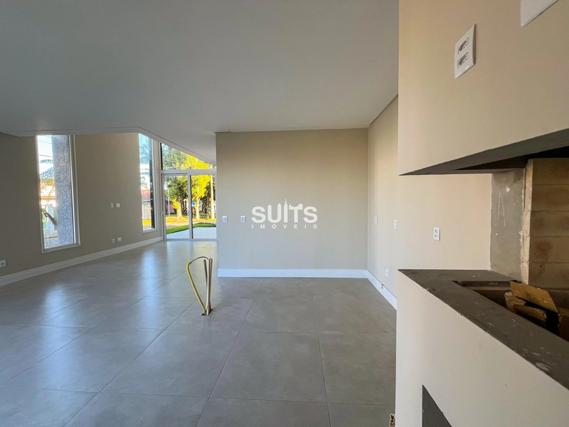 Excelente sobrado à venda no centro da praia de Xangri-Lá: 8ª foto da galeria de imagens do imóvel