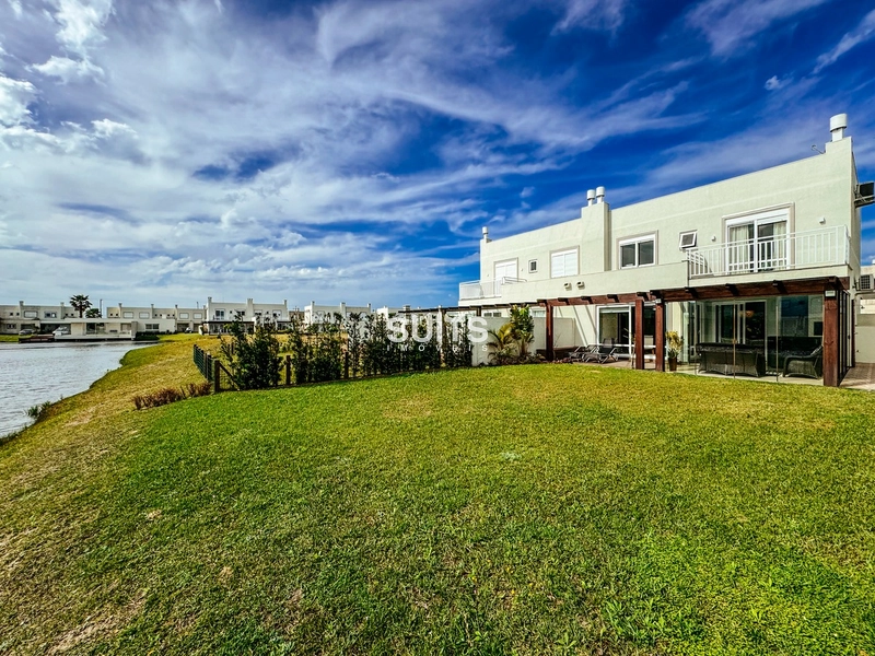 Excelente casa beira lago no Condomínio Páteo Marbella: 13ª foto da galeria de imagens do imóvel