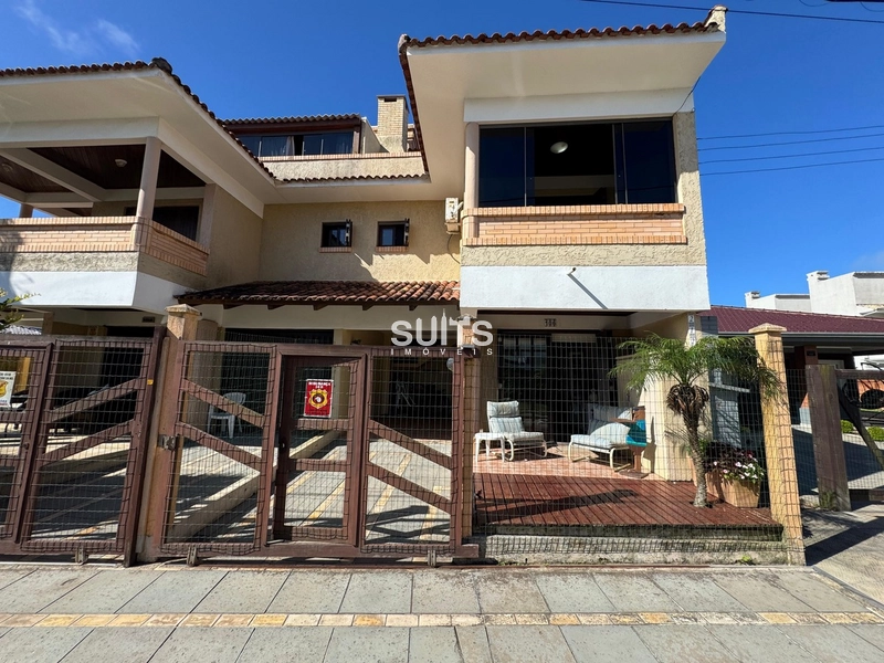 Excelente duplex proximo ao Mar no centro de Xangri-Lá: 2ª foto da galeria de imagens do imóvel