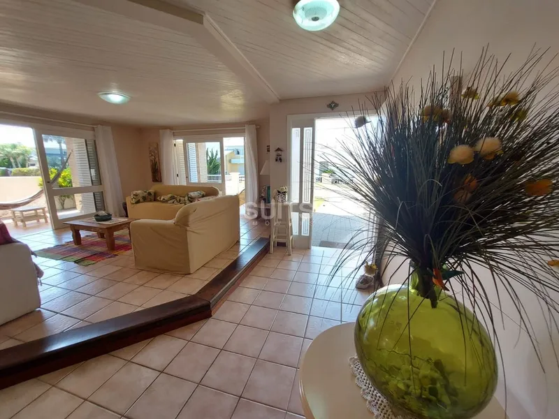 Sobrado à 01 quadra do mar na praia de Atlântida: 9ª foto da galeria de imagens do imóvel