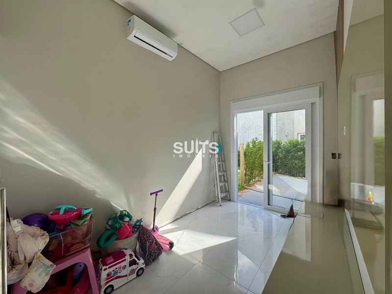 Excelente casa à venda no condomínio Riviera: 3ª foto da galeria de imagens do imóvel