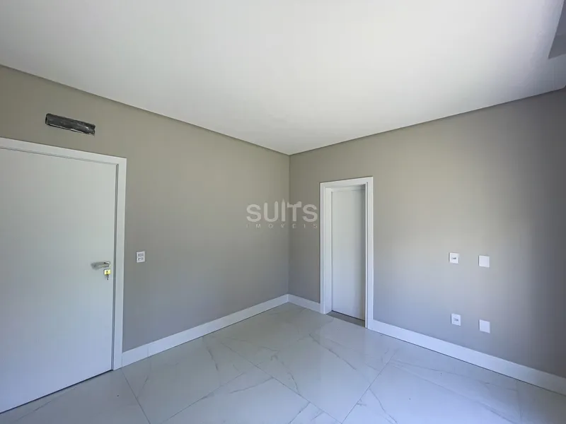 Linda casa com vista para o lago no condomínio Las Palmas: 13ª foto da galeria de imagens do imóvel