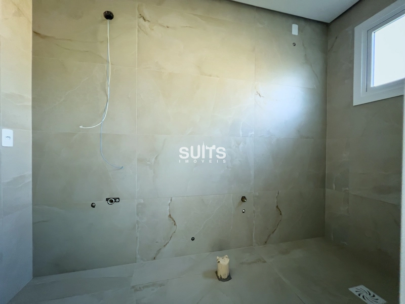 Excelente casa em região nobre e próxima ao mar na praia de Atlântida: 17ª foto da galeria de imagens do imóvel