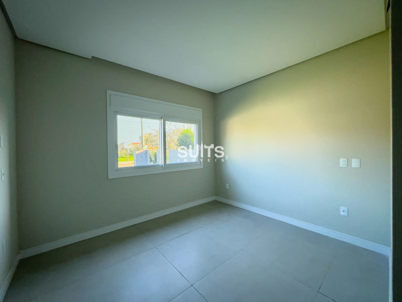 Excelente casa em região nobre e próxima ao mar na praia de Atlântida: 9ª foto da galeria de imagens do imóvel