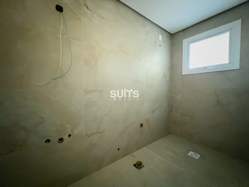 Excelente casa em região nobre e próxima ao mar na praia de Atlântida: 15ª foto da galeria de imagens do imóvel