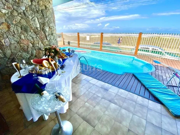 Excelente Imóvel com uma ampla visão para o mar em Atlântida: 4ª foto da galeria de imagens do imóvel