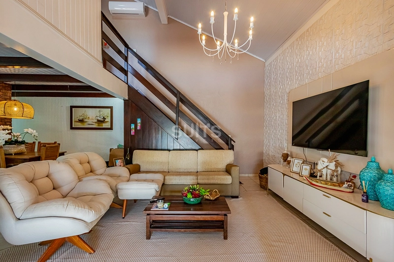 Excelelente casa à venda no Centro : 4ª foto da galeria de imagens do imóvel