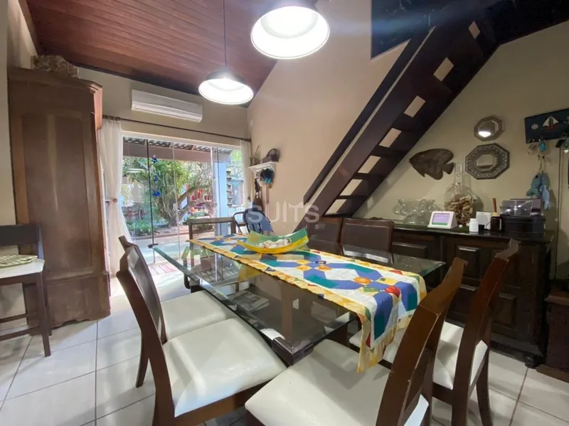 Linda casa em localização com muita privacidade em Atlântida: 5ª foto da galeria de imagens do imóvel