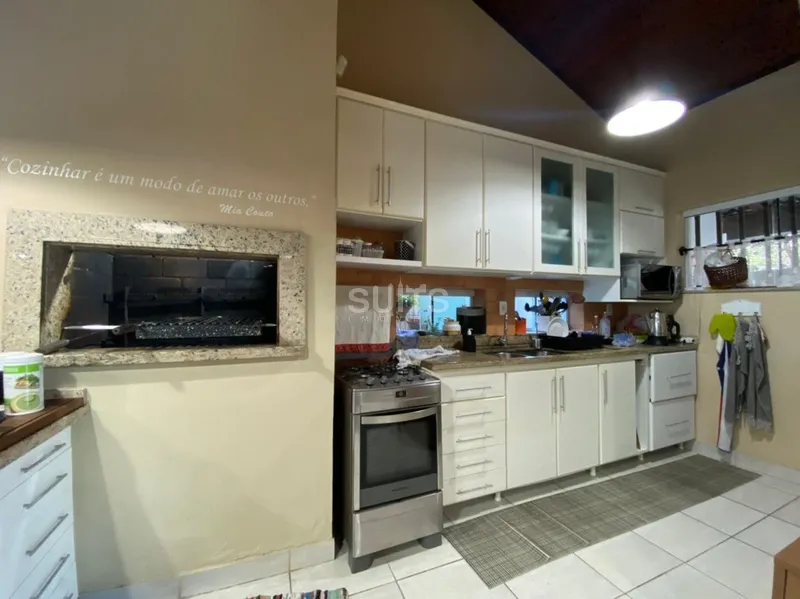 Linda casa em localização com muita privacidade em Atlântida: 6ª foto da galeria de imagens do imóvel