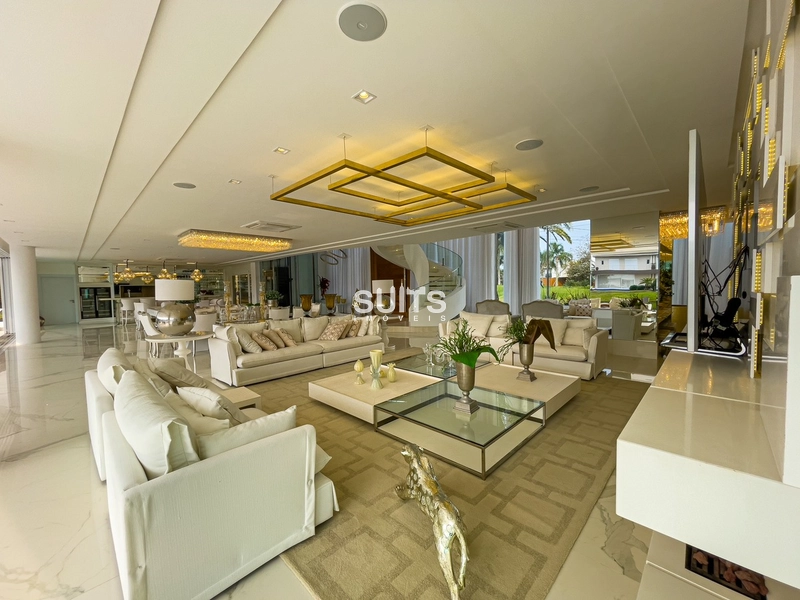 Incrível mansão beira lago no condomínio Enseada: 16ª foto da galeria de imagens do imóvel